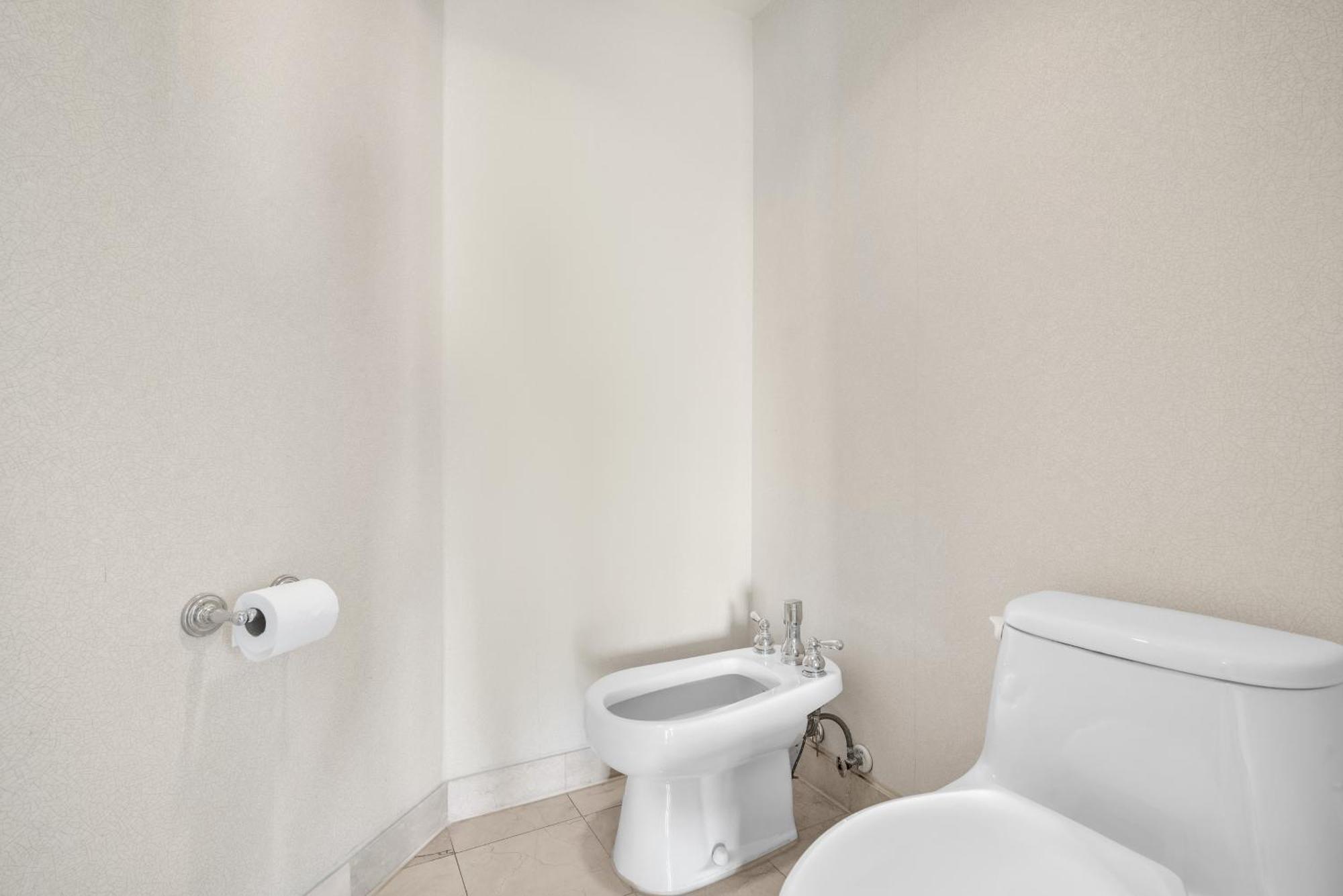 Trump Intl 2 Bedroom Apartment 1600 Sqf Ocean Front Miami Beach Bagian luar foto