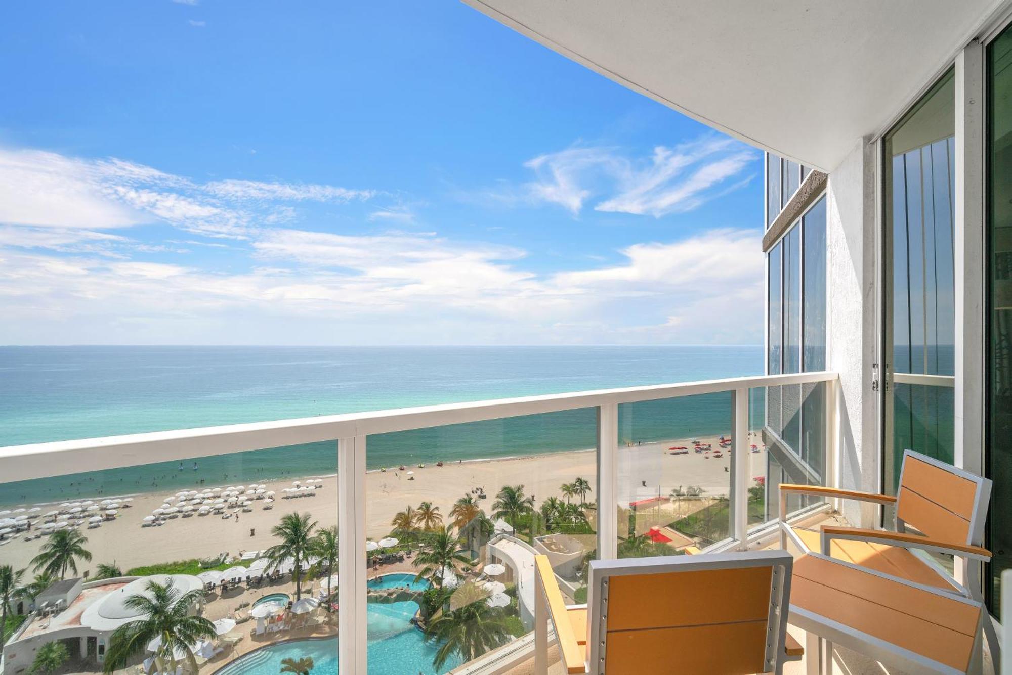 Trump Intl 2 Bedroom Apartment 1600 Sqf Ocean Front Miami Beach Bagian luar foto
